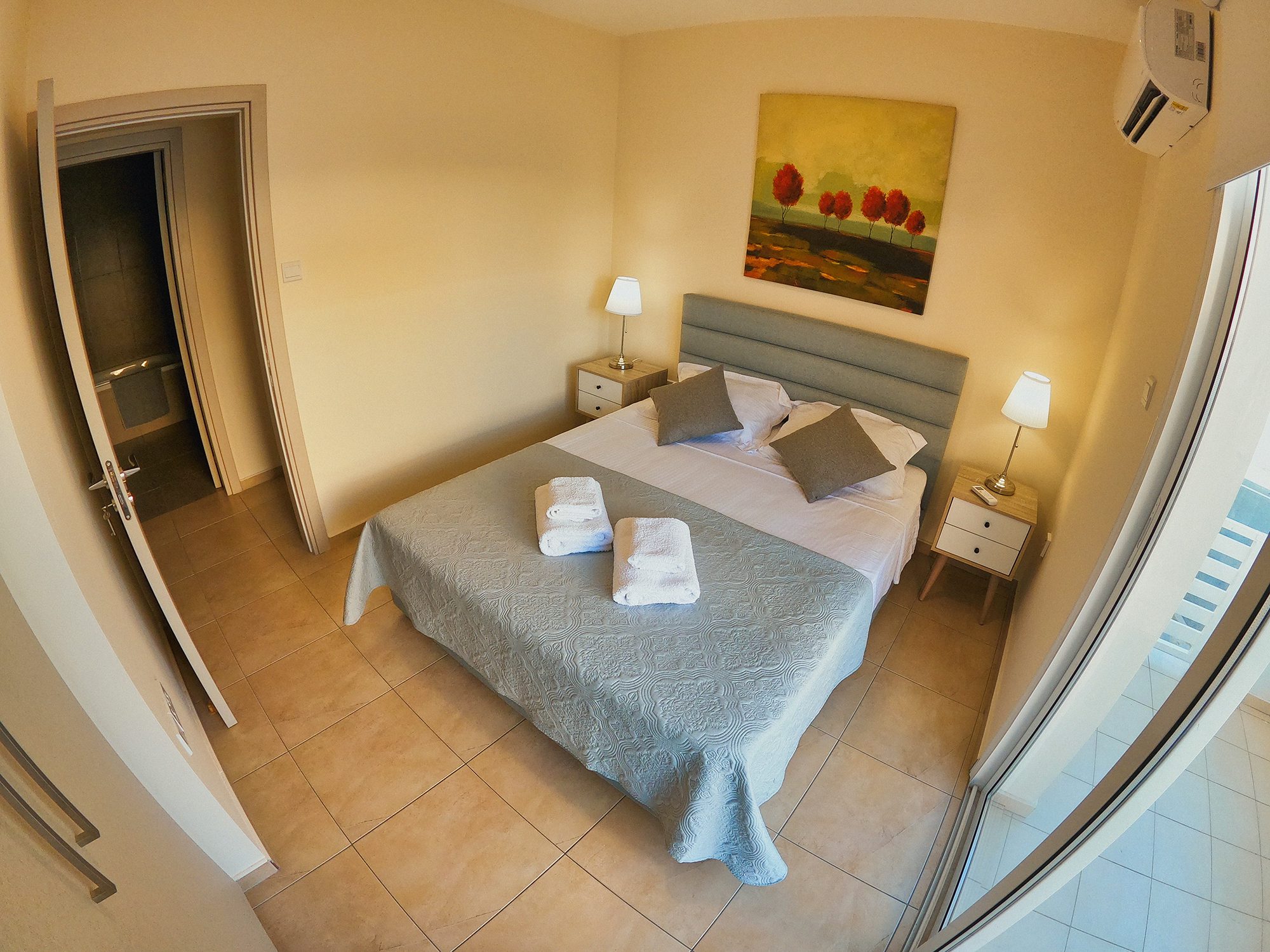 Apartamenty na Cyprze z widokiem na morze